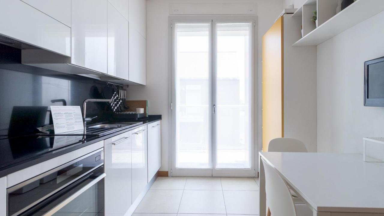 Italianway - Imperia 43 Apartment Милано Екстериор снимка